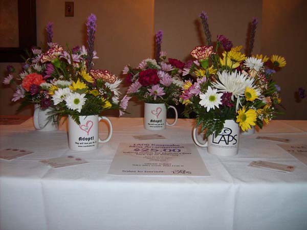 Wonderful ideas for Mother's Day gifts - flower arrangements